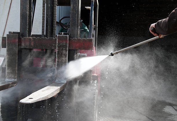 Best Commercial Building Pressure Washing  in East Sparta, OH